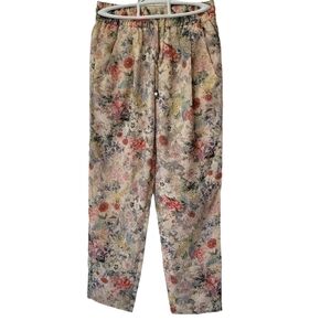 Zara Women straight leg floral pants size xs